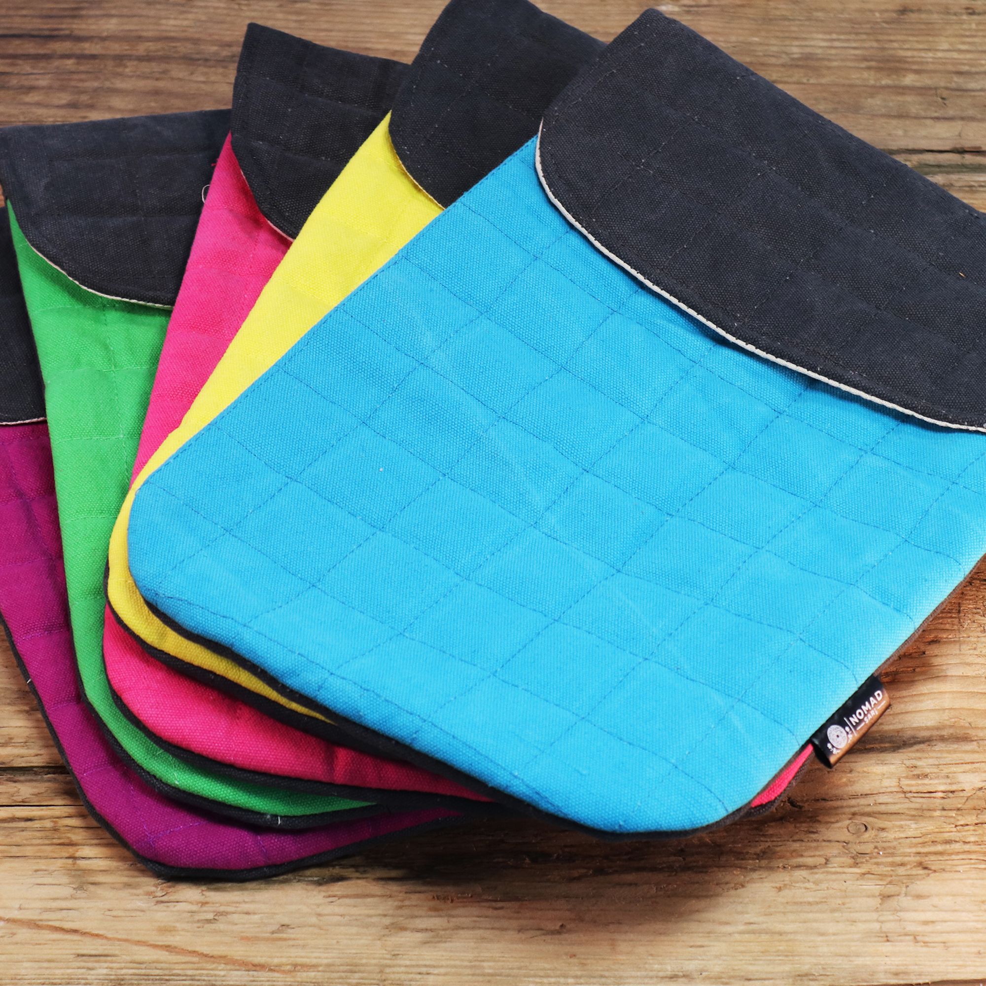 13 inch Laptop Padded Pouch – Crazy Yellow – 14oz Stonewash | www.artisan-gifts.co.uk 5 13 inch Laptop Padded Pouch – Crazy Yellow – 14oz Stonewash | www.artisan-gifts.co.uk 4