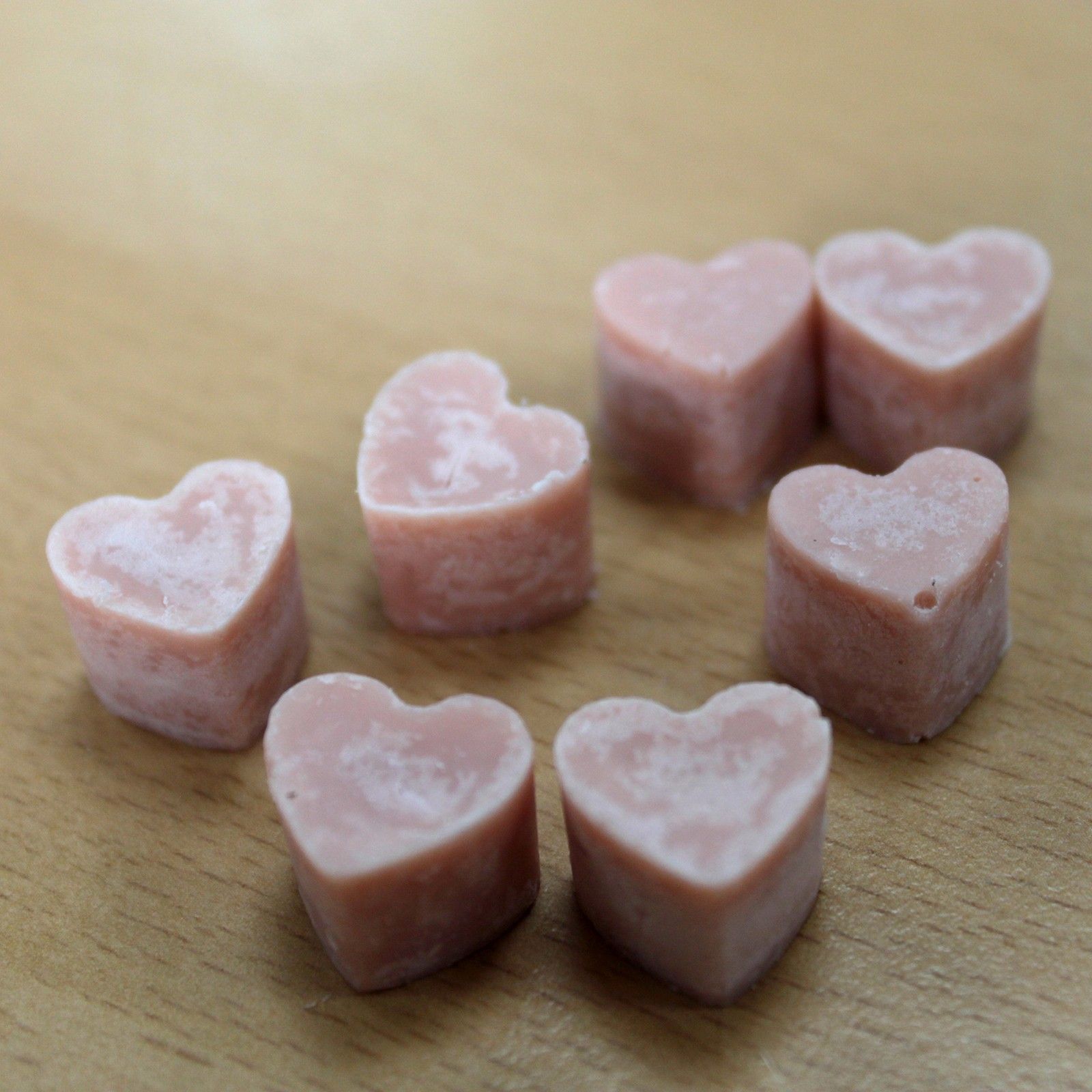 Aroma Wax Melts – Ginger & Clove | www.artisan-gifts.co.uk 2 Aroma Wax Melts – Ginger & Clove | www.artisan-gifts.co.uk 1