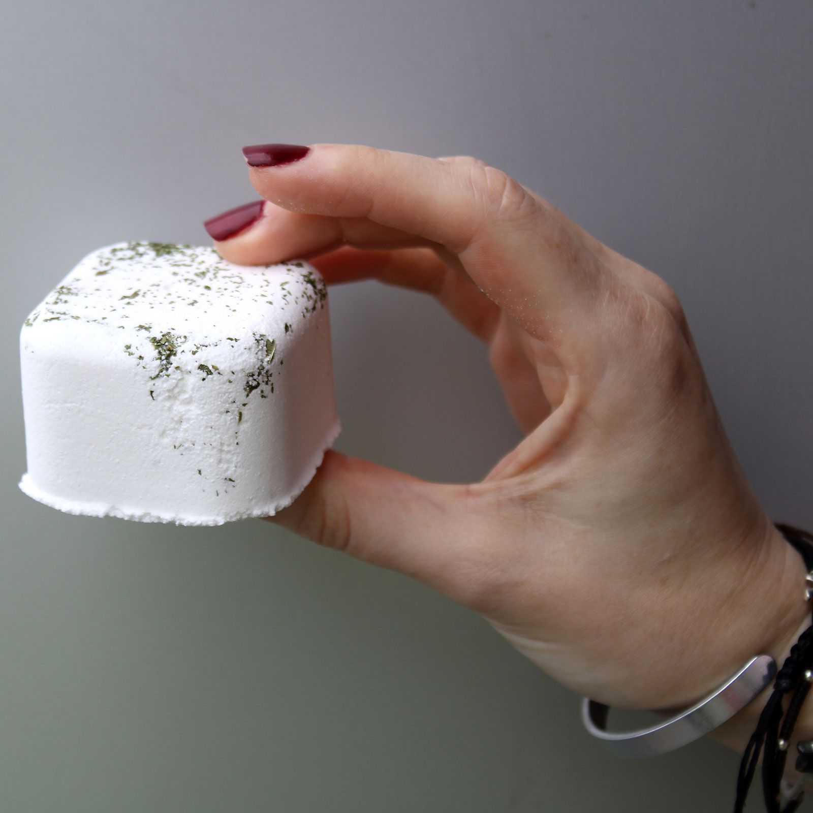 Aromatherapy Shower Steamer 80g – Kick Start | www.artisan-gifts.co.uk 5 Aromatherapy Shower Steamer 80g – Kick Start | www.artisan-gifts.co.uk 4