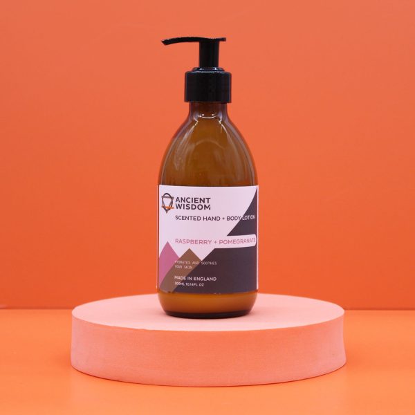 Raspberry & Pomegranate Lotion 300ml - Image 2