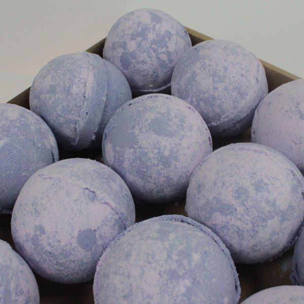 Yorkshire Violet Bath Bomb - Image 3