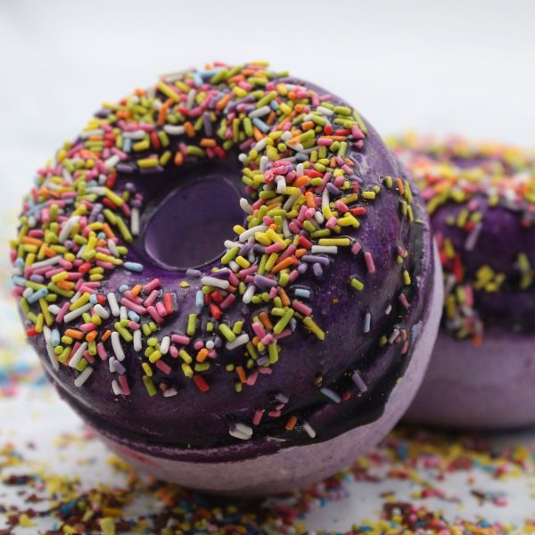 Blackberry and Almond Bath Donuts - Image 8