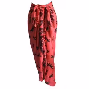 Bali Gecko Sarongs – Pink | www.artisan-gifts.co.uk 1