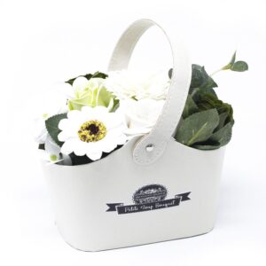 Bouquet Petite Basket – Pastel Green | www.artisan-gifts.co.uk 1