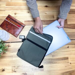 Canvas Travel Laptop Pouch – Olive | www.artisan-gifts.co.uk 1