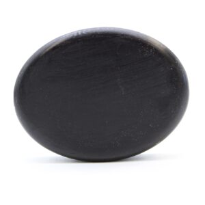 Charcoal Soap 85g – Eucalyptus & Cedarwood | www.artisan-gifts.co.uk 1