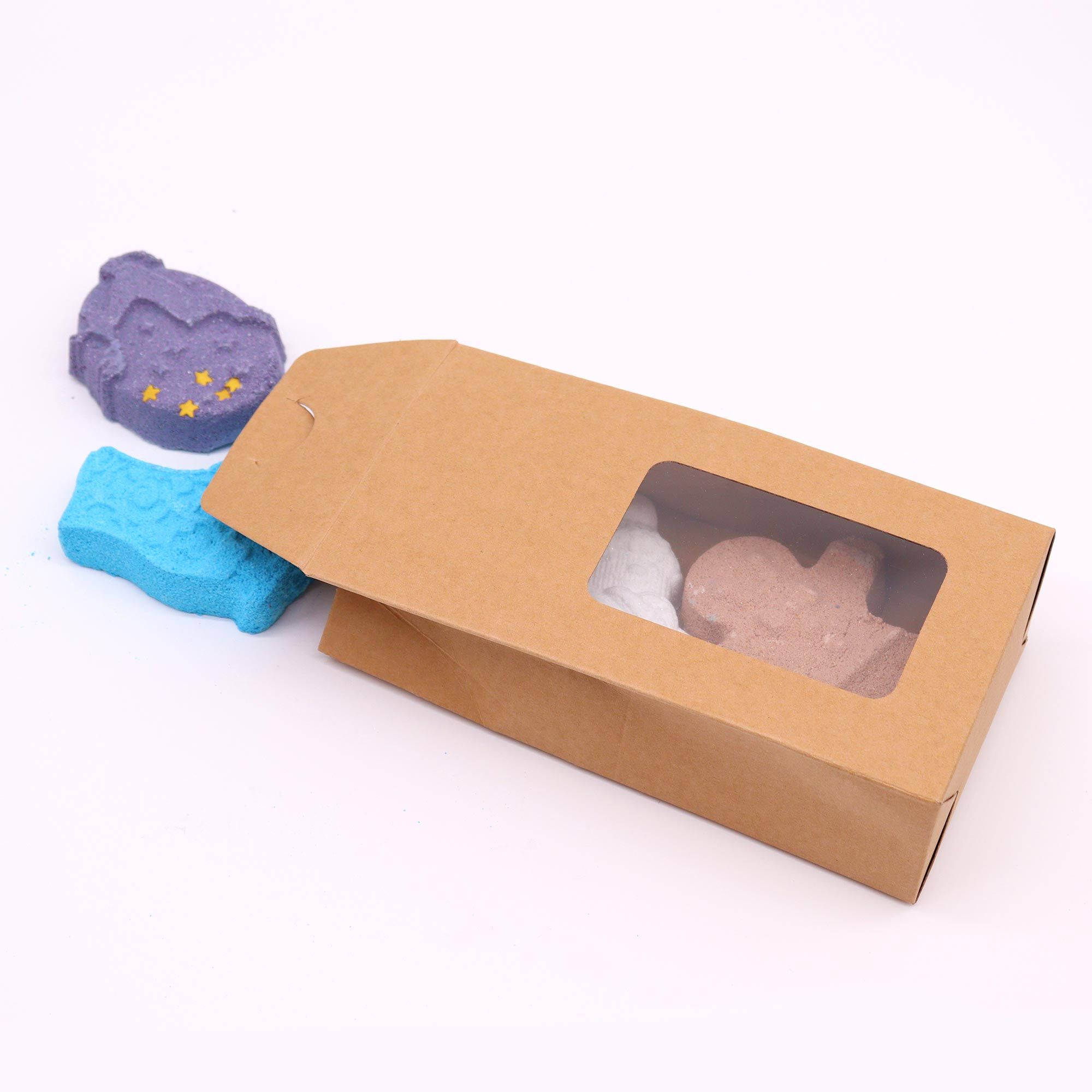 Christmas Fun Bath Bomb Gift Pack | www.artisan-gifts.co.uk 3 Christmas Fun Bath Bomb Gift Pack | www.artisan-gifts.co.uk 2