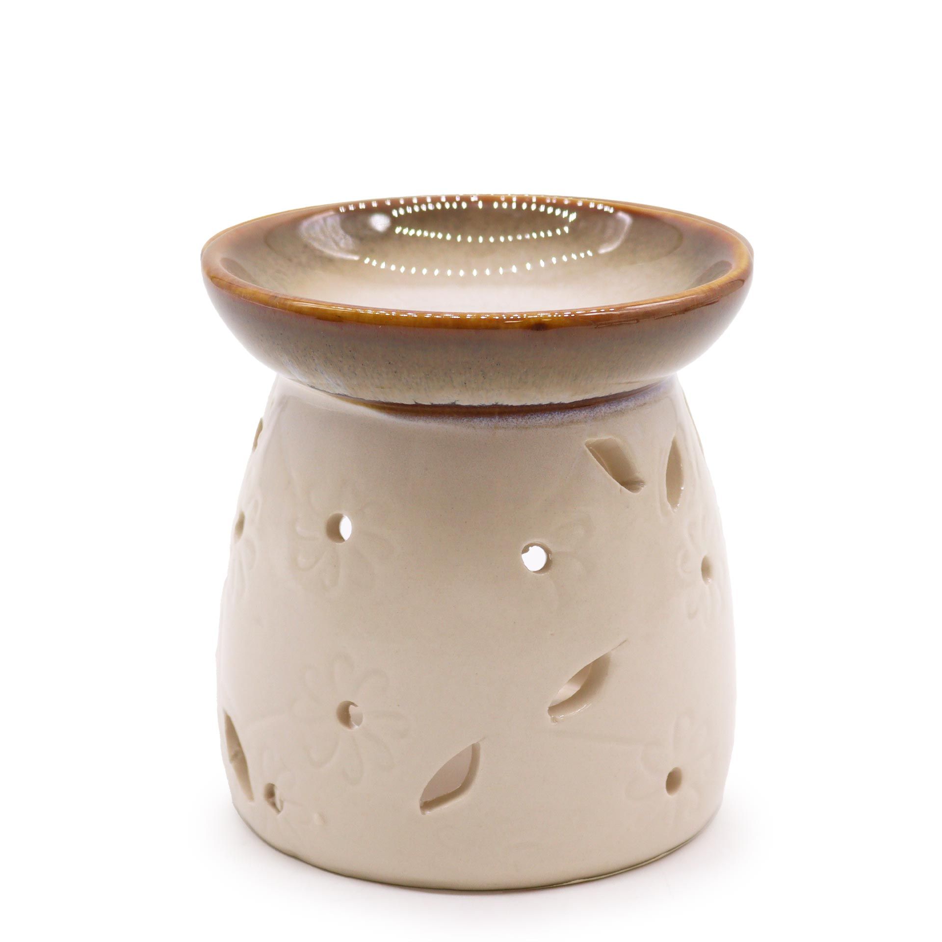 Classic Oil Burner – Natural | www.artisan-gifts.co.uk 4 Classic Oil Burner – Natural | www.artisan-gifts.co.uk 3