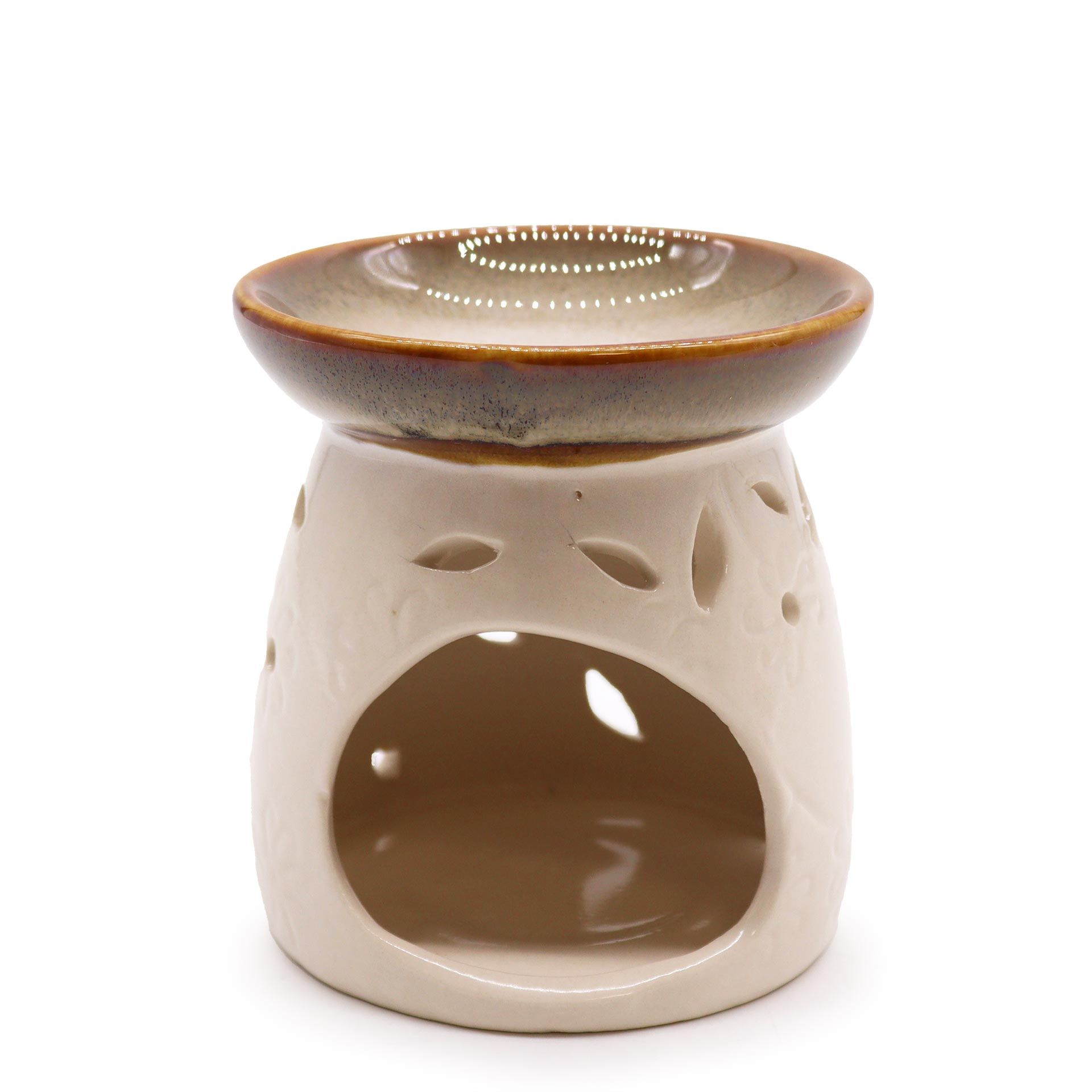 Classic Oil Burner – Natural | www.artisan-gifts.co.uk 5 Classic Oil Burner – Natural | www.artisan-gifts.co.uk 4