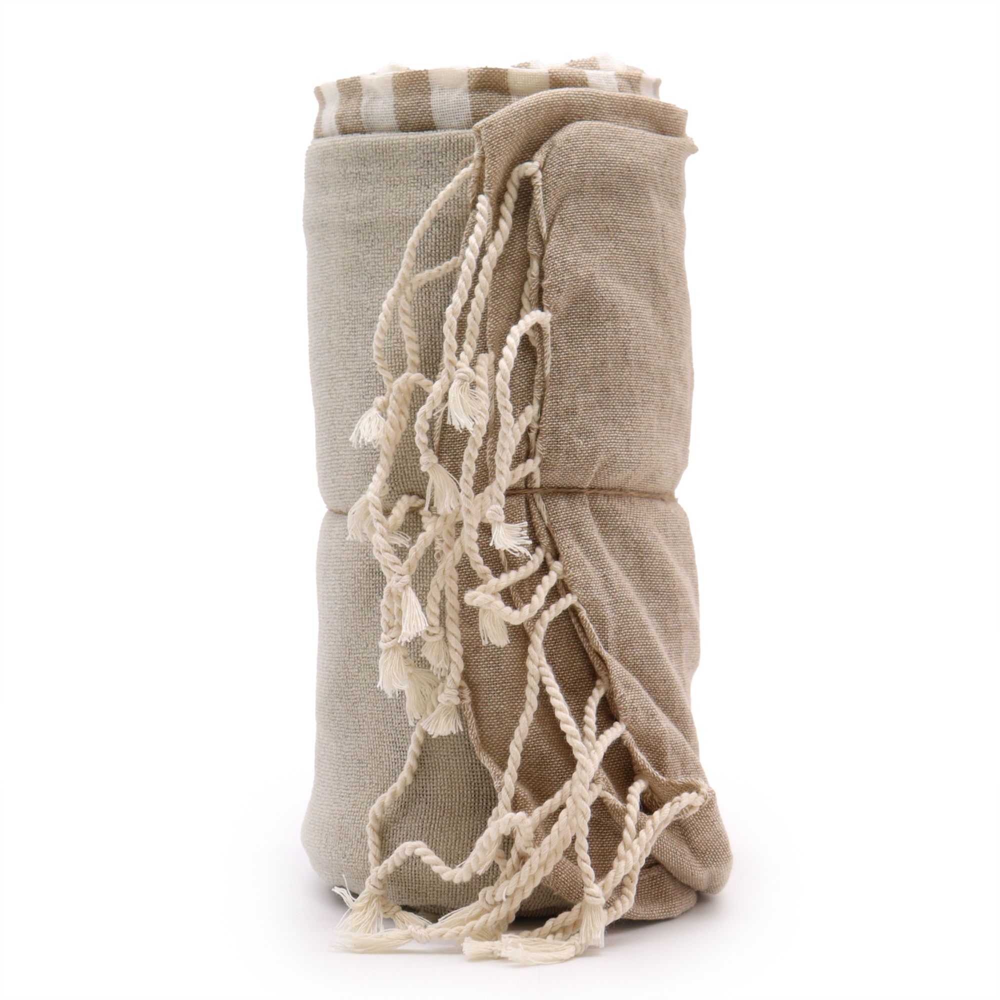 Cotton Pario Towel – 100×180 cm – Warm Sand | www.artisan-gifts.co.uk 2 Cotton Pario Towel – 100×180 cm – Warm Sand | www.artisan-gifts.co.uk 1