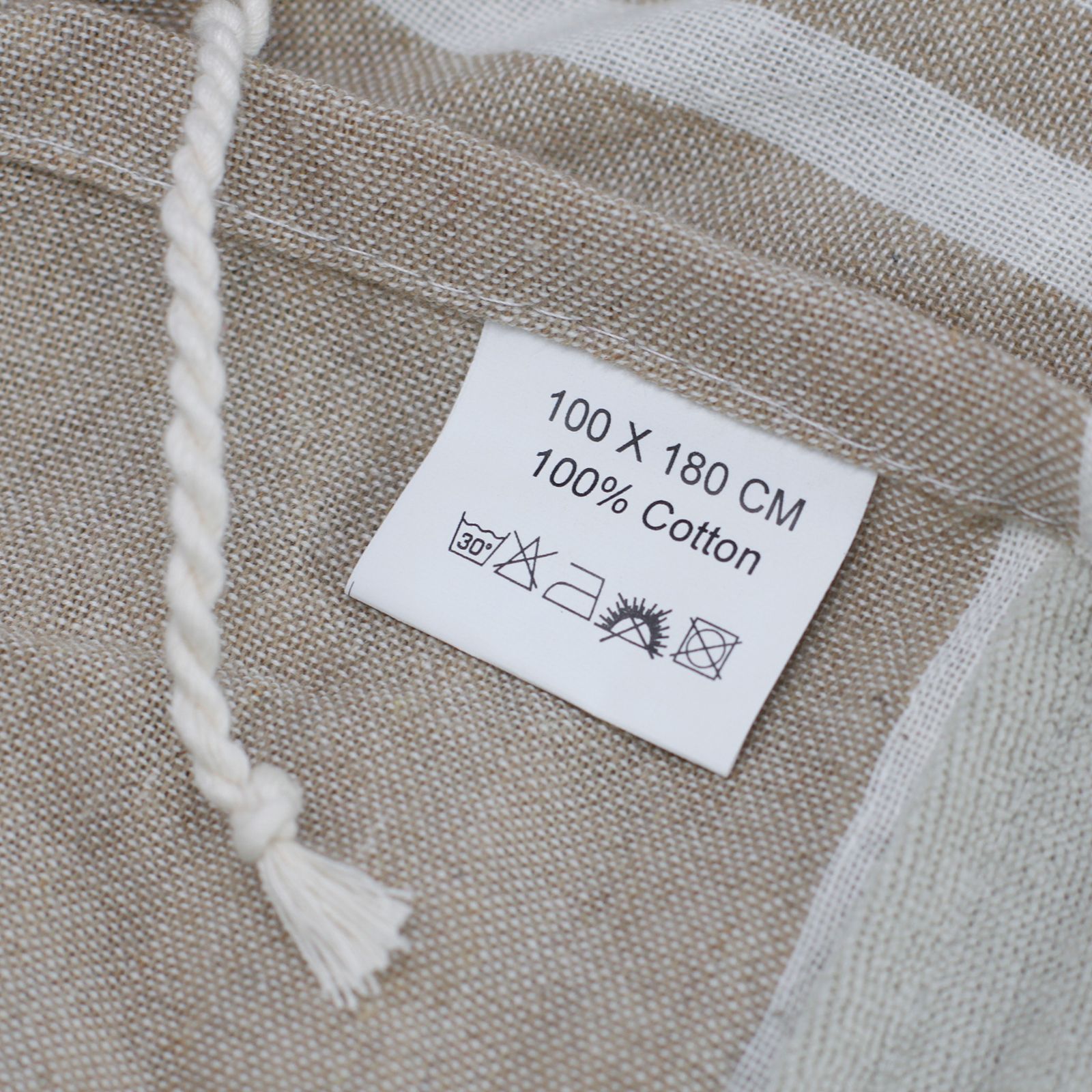 Cotton Pario Towel – 100×180 cm – Warm Sand | www.artisan-gifts.co.uk 10 Cotton Pario Towel – 100×180 cm – Warm Sand | www.artisan-gifts.co.uk 9