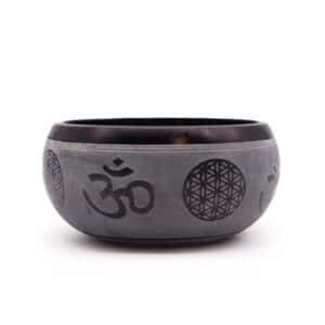 Earth Powder Singing Bowl – Om Five Buddha – 16cm | www.artisan-gifts.co.uk 1