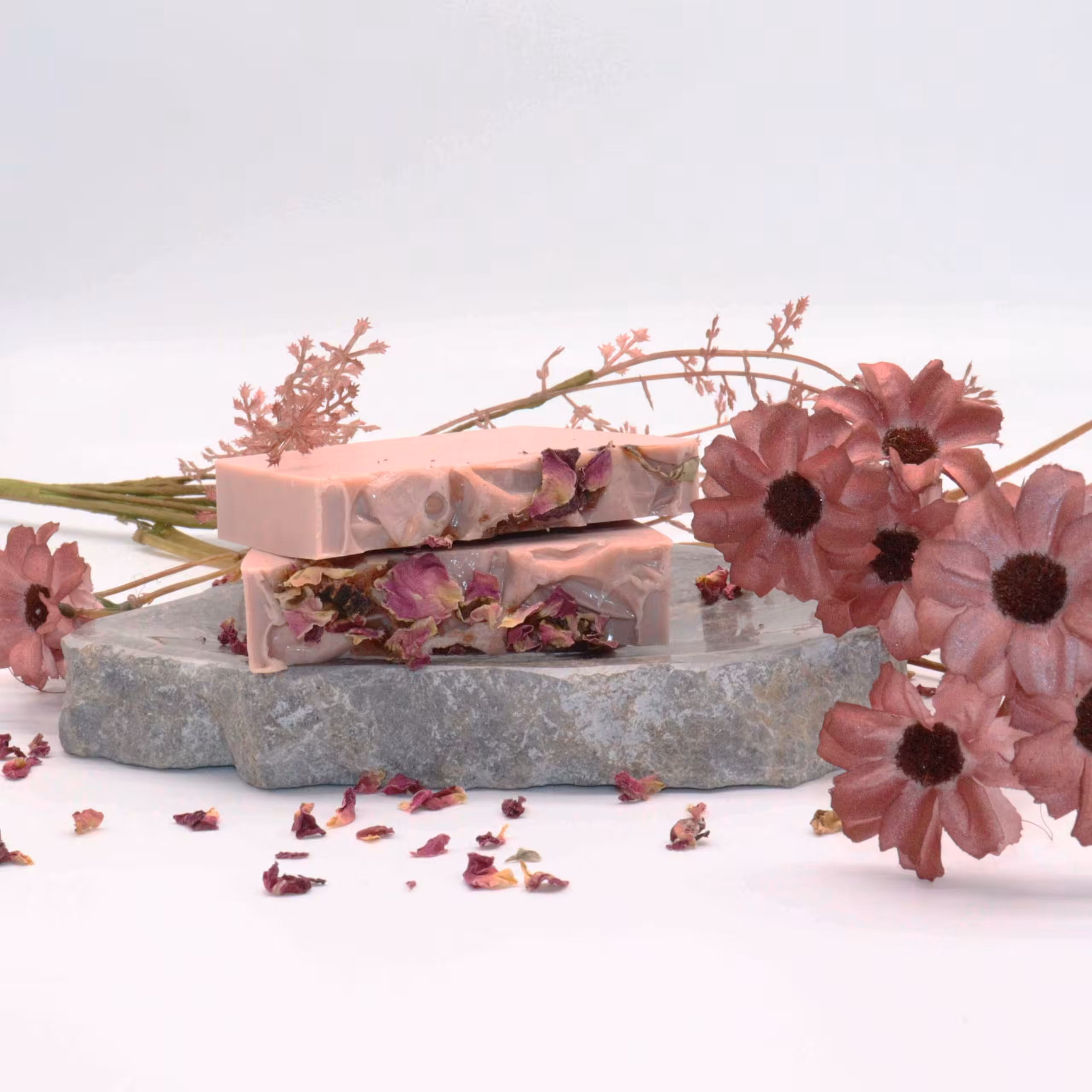 Enchanted Rose Soap Loaf | www.artisan-gifts.co.uk 5 Enchanted Rose Soap Loaf | www.artisan-gifts.co.uk 4