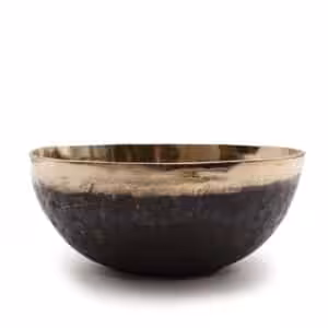 Extra Large Chaken Handmade Singing Bowl (approx 1200g) – 21cm | www.artisan-gifts.co.uk 1