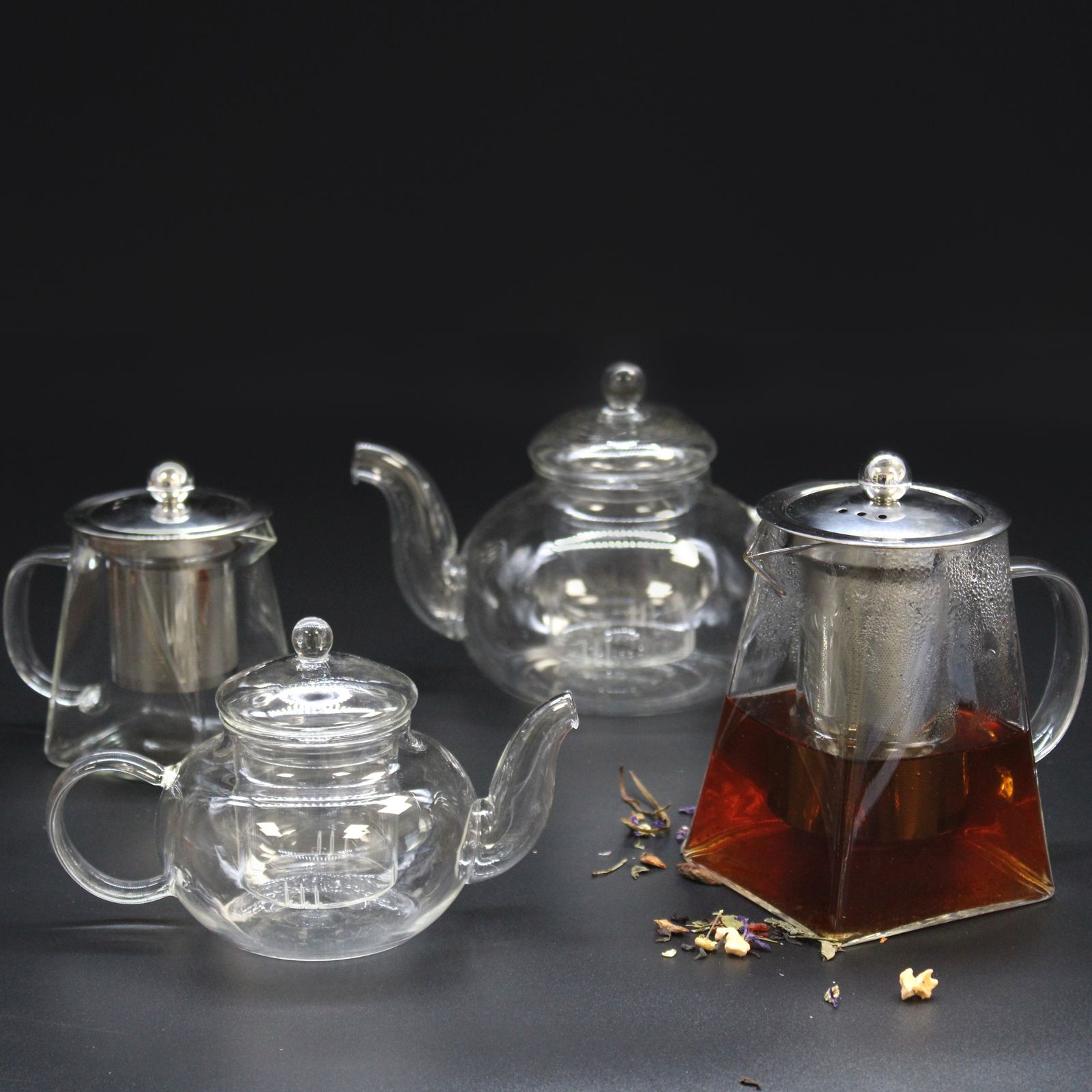 Glass Infuser Teapot – Round Pearl – 800ml | www.artisan-gifts.co.uk 4 Glass Infuser Teapot – Round Pearl – 800ml | www.artisan-gifts.co.uk 3