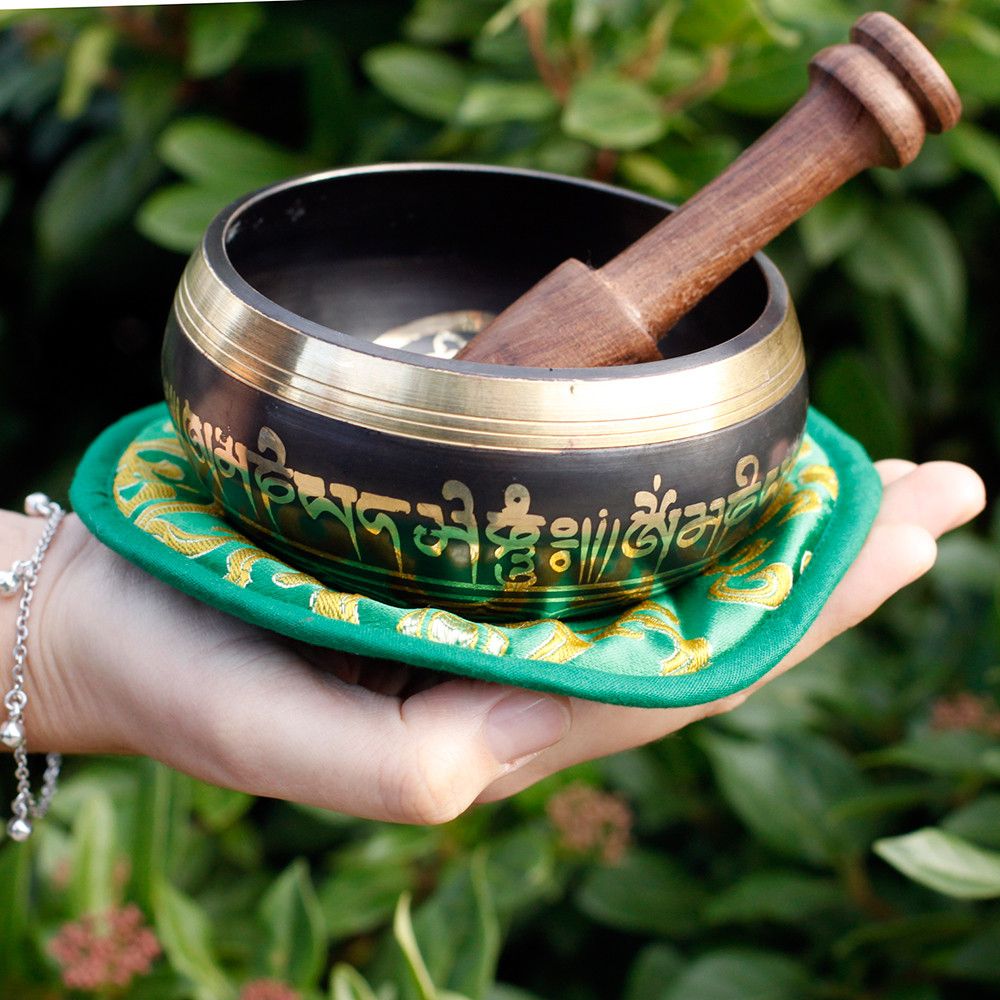 Green Tara Singing Bowl Set 10cm (min 380gm) | www.artisan-gifts.co.uk 9 Green Tara Singing Bowl Set 10cm (min 380gm) | www.artisan-gifts.co.uk 8