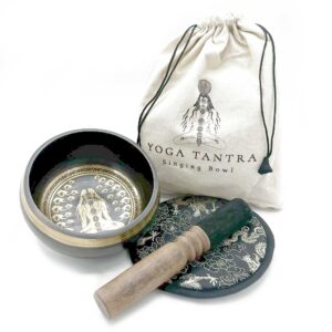 Hand Beaten & Engraved Singing Bowl Gift Set – 14cm – Yogi | www.artisan-gifts.co.uk 1