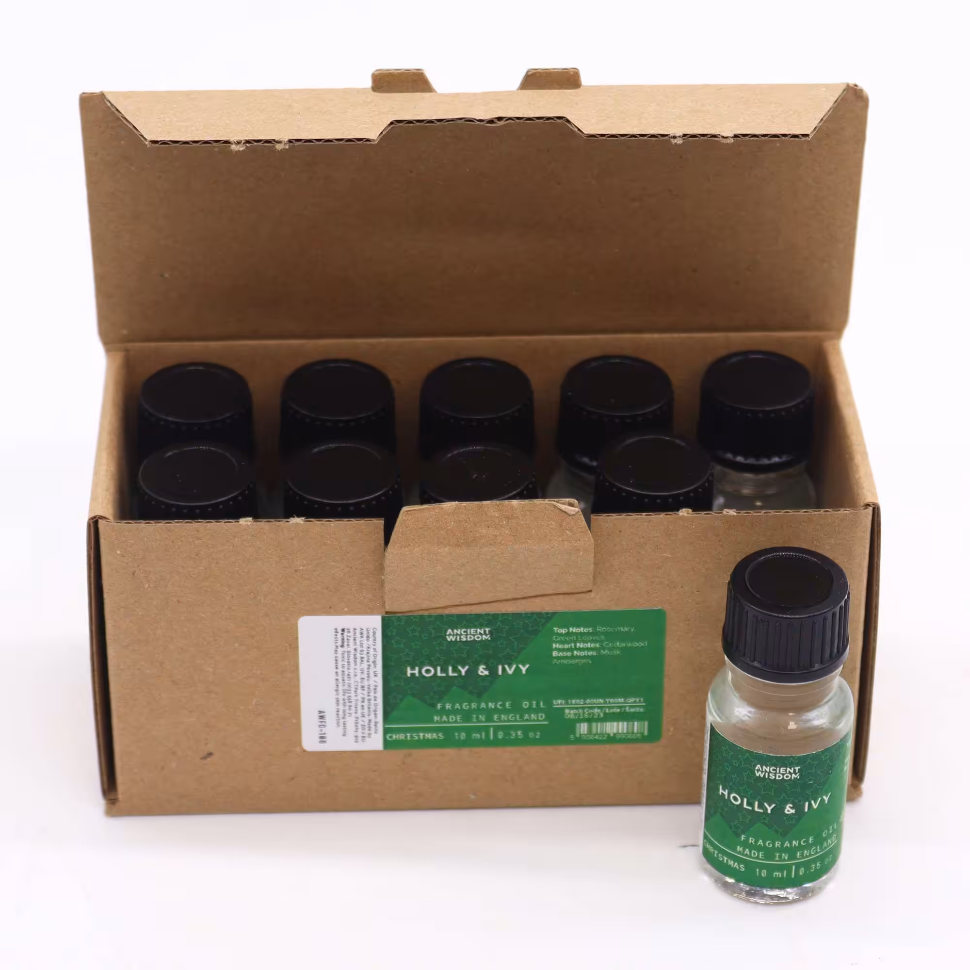 Holly & Ivy Fragrance Oil 10ml | www.artisan-gifts.co.uk 3 Holly & Ivy Fragrance Oil 10ml | www.artisan-gifts.co.uk 2