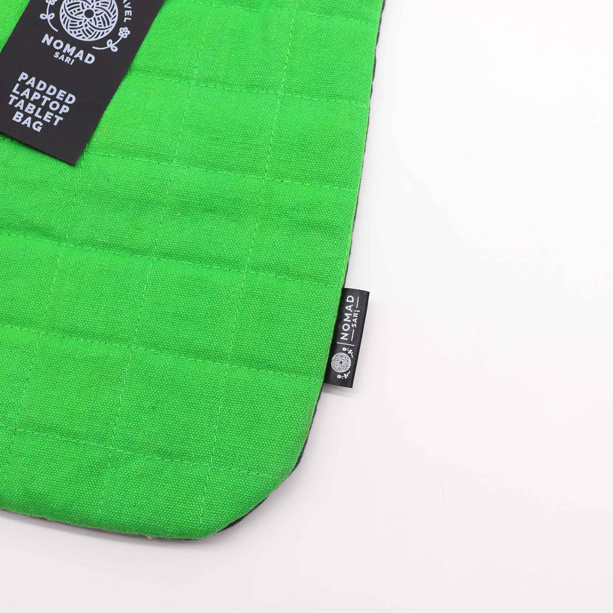 Laptop Padded Pouch – Frog Green – 14oz Stonewash | www.artisan-gifts.co.uk 3 Laptop Padded Pouch – Frog Green – 14oz Stonewash | www.artisan-gifts.co.uk 2