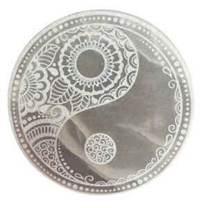 Large Charging Plate 18cm – Feng Shui | www.artisan-gifts.co.uk 1