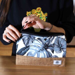 Large Luxury Tropical Pouches – (assorted designs) – 26x17cm | www.artisan-gifts.co.uk 1