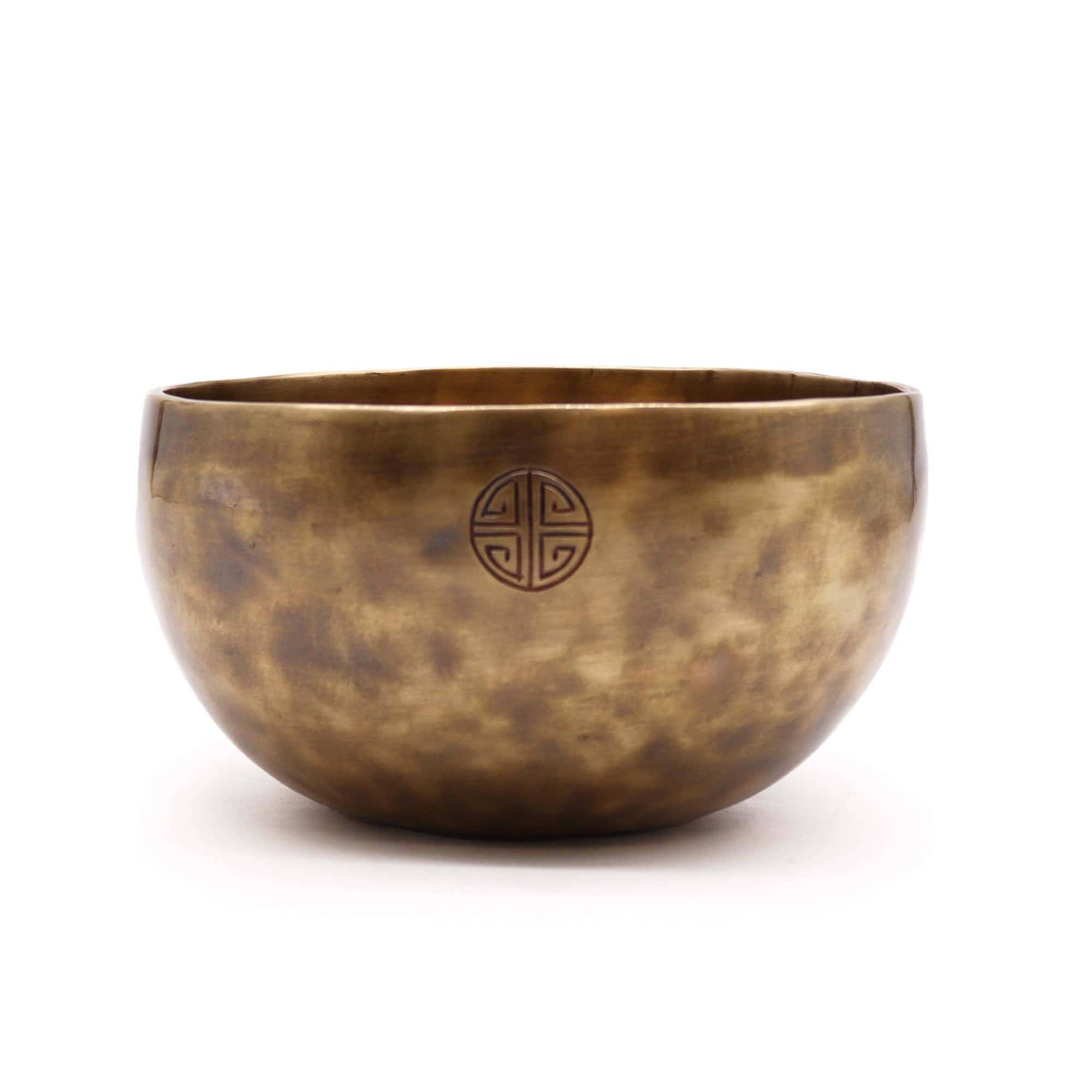 Large Nepalese Moon Bowl – (approx 850g) – 17cm | www.artisan-gifts.co.uk 2 Large Nepalese Moon Bowl – (approx 850g) – 17cm | www.artisan-gifts.co.uk 1