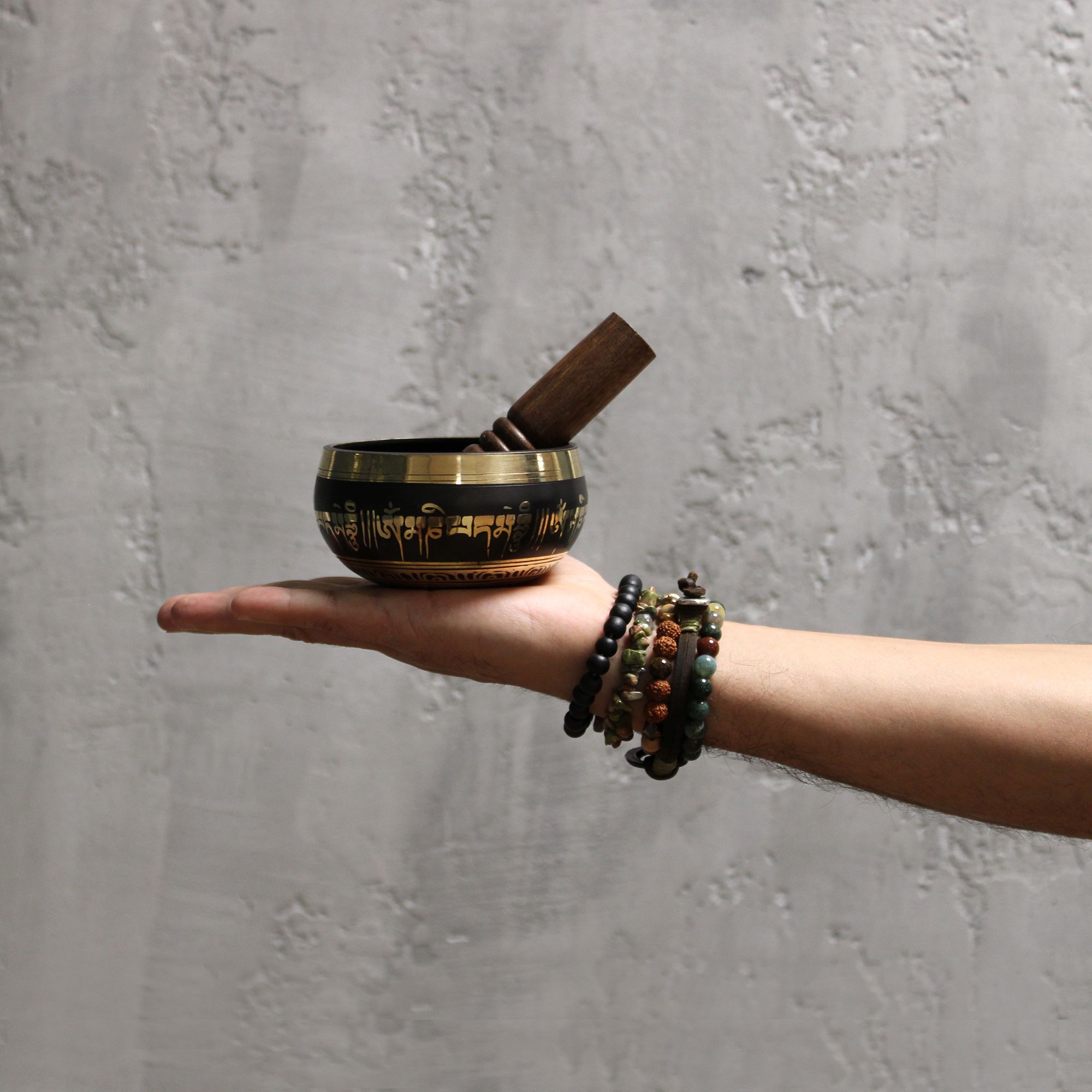 Lotus Flower Singing Bowl Set | www.artisan-gifts.co.uk 5 Lotus Flower Singing Bowl Set | www.artisan-gifts.co.uk 4