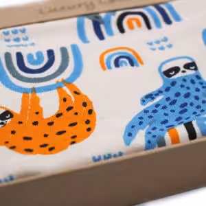 Luxury Lavender Wheat Bag in Gift Box – Lavender Comforts | www.artisan-gifts.co.uk 1