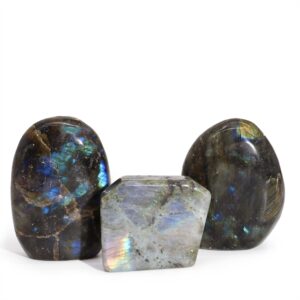 Madagascar Labradorite Tomb Stone (approx 80-100gms 50-70mm) | www.artisan-gifts.co.uk 1