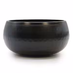 Med Black Beaten Bowl – 15cm | www.artisan-gifts.co.uk 1