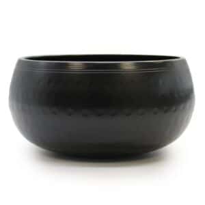 Med Black Beaten Bowl – 15cm | www.artisan-gifts.co.uk 1