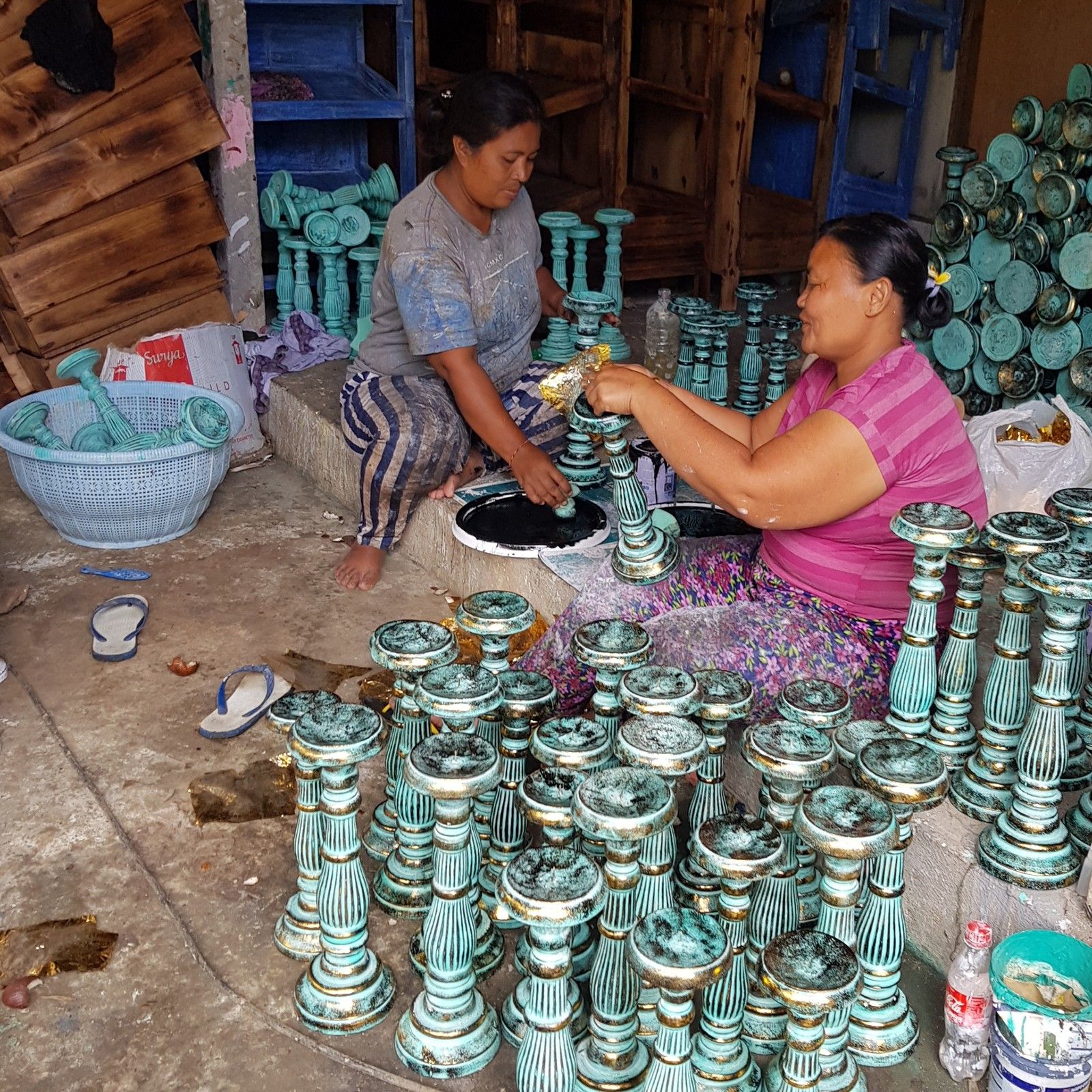 Medium Candle Stand – Turquois Gold | www.artisan-gifts.co.uk 6 Medium Candle Stand – Turquois Gold | www.artisan-gifts.co.uk 5