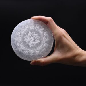 Medium Charging Plate 10cm –  Lotus Mandala | www.artisan-gifts.co.uk 1