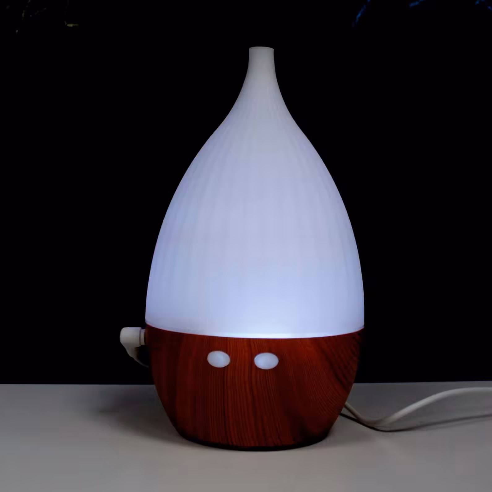 Milan Atomiser – USB – Colour Change | www.artisan-gifts.co.uk 3 Milan Atomiser – USB – Colour Change | www.artisan-gifts.co.uk 2