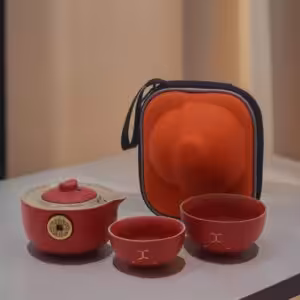 Money Cat Teapot Set – Two Cups – Travel Pack – Red | www.artisan-gifts.co.uk 1