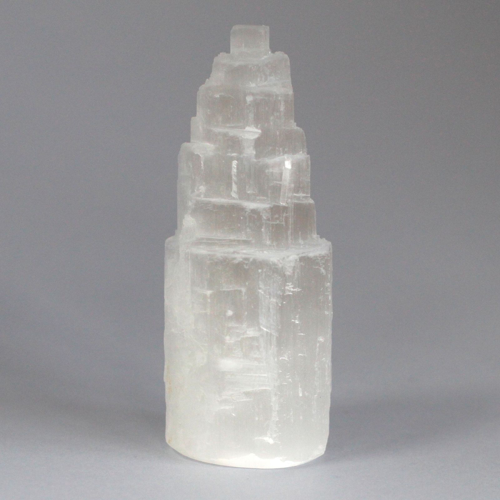 Natural Selenite Tower – 10 cm | www.artisan-gifts.co.uk 3 Natural Selenite Tower – 10 cm | www.artisan-gifts.co.uk 2