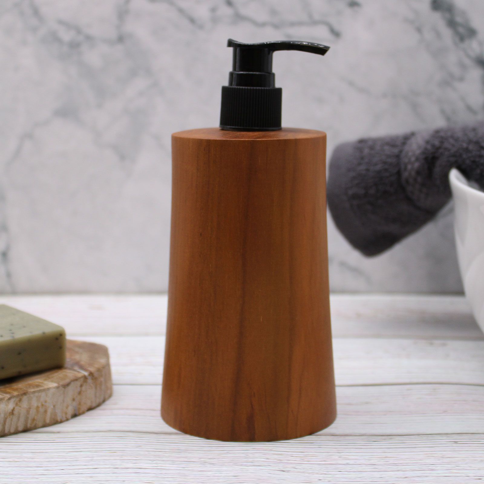 Natural Teakwood Soap Dispenser – Taper | www.artisan-gifts.co.uk 11 Natural Teakwood Soap Dispenser – Taper | www.artisan-gifts.co.uk 10