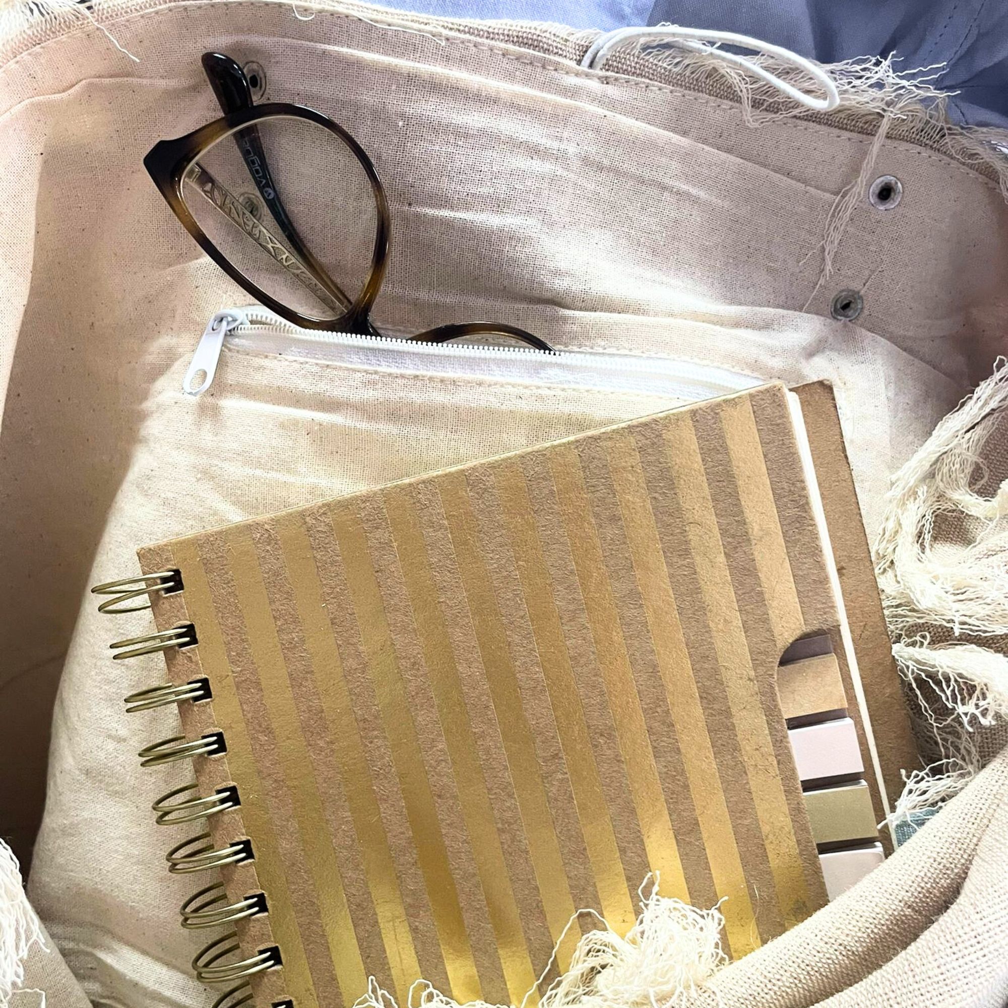 Natural Tote Bag Leather Handle – Mandela | www.artisan-gifts.co.uk 5 Natural Tote Bag Leather Handle – Mandela | www.artisan-gifts.co.uk 4