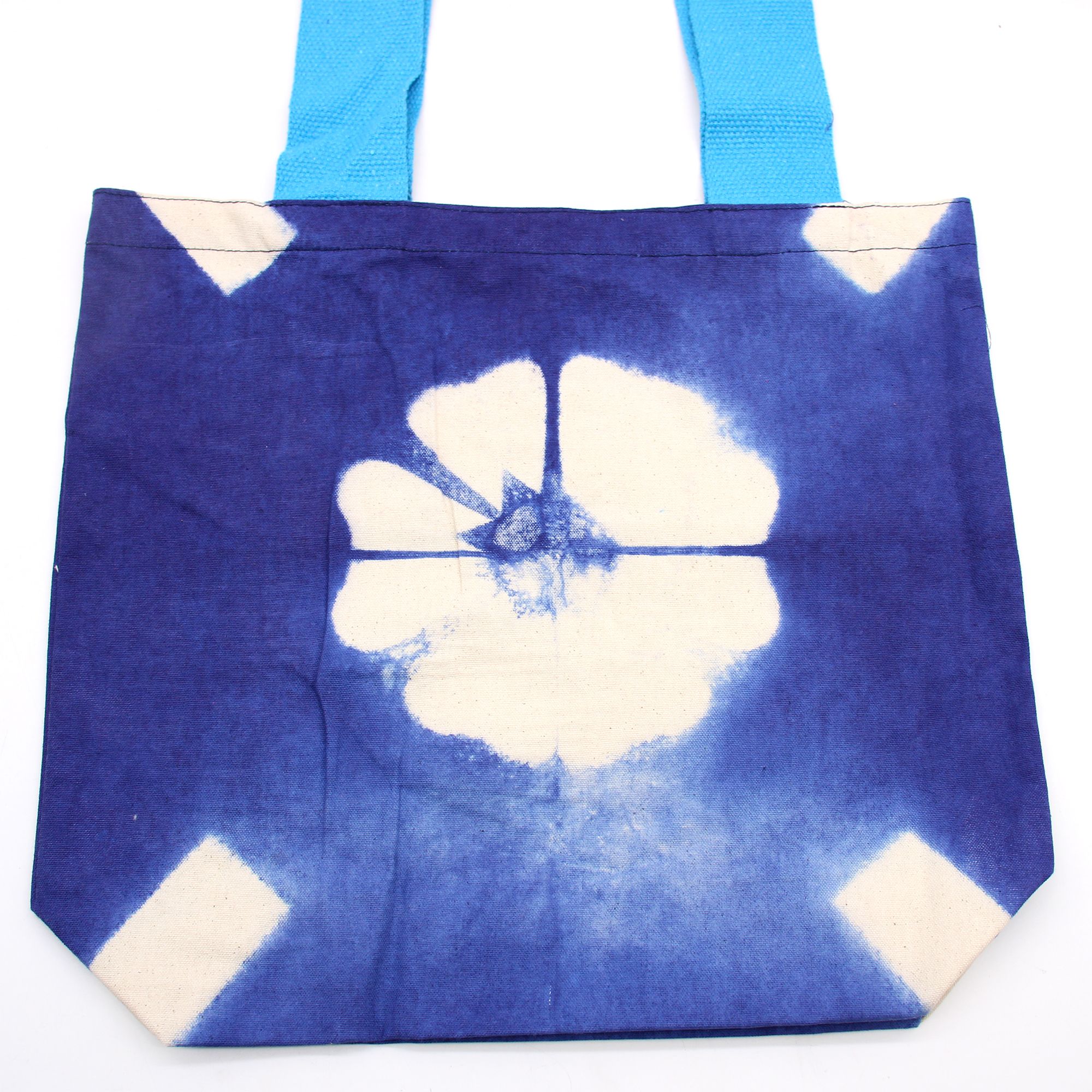 Natural Tye-Dye Cotton Bag (8oz) – 38x42x12cm – Blue Flower – Blue Handle | www.artisan-gifts.co.uk 4 Natural Tye-Dye Cotton Bag (8oz) – 38x42x12cm – Blue Flower – Blue Handle | www.artisan-gifts.co.uk 3