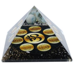 Orgonite Pyramid – Midnight Om Chakra – 90mm | www.artisan-gifts.co.uk 1