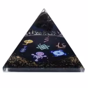 Orgonite Pyramid – Midnight Reiki – 90mm | www.artisan-gifts.co.uk 1
