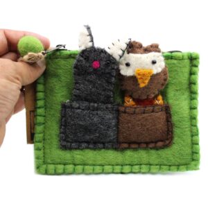 Pouch with Finger Puppets – Owl & Pussycat | www.artisan-gifts.co.uk 1