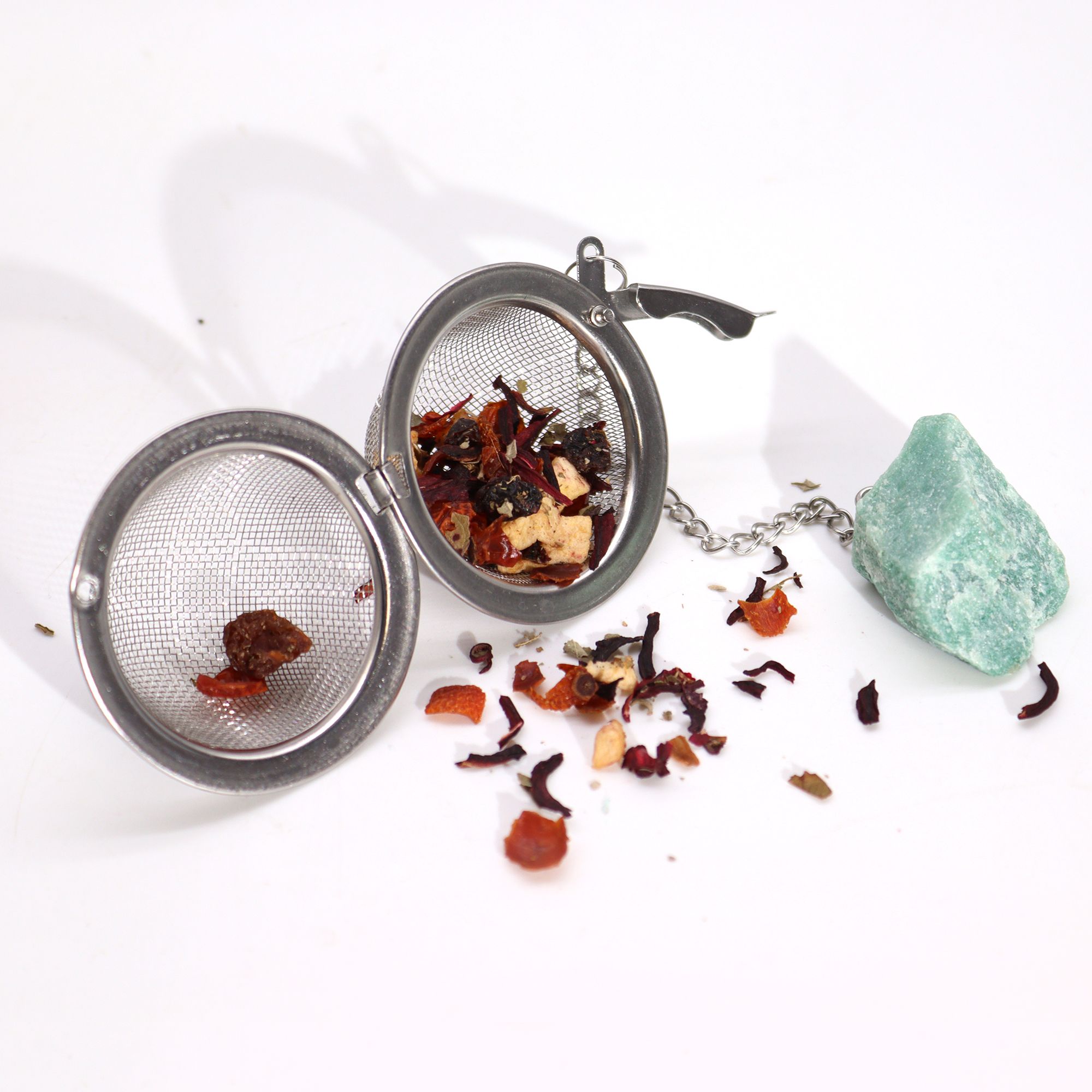 Raw Crystal Gemstone Tea Strainer – Rock Quartz | www.artisan-gifts.co.uk 6 Raw Crystal Gemstone Tea Strainer – Rock Quartz | www.artisan-gifts.co.uk 5