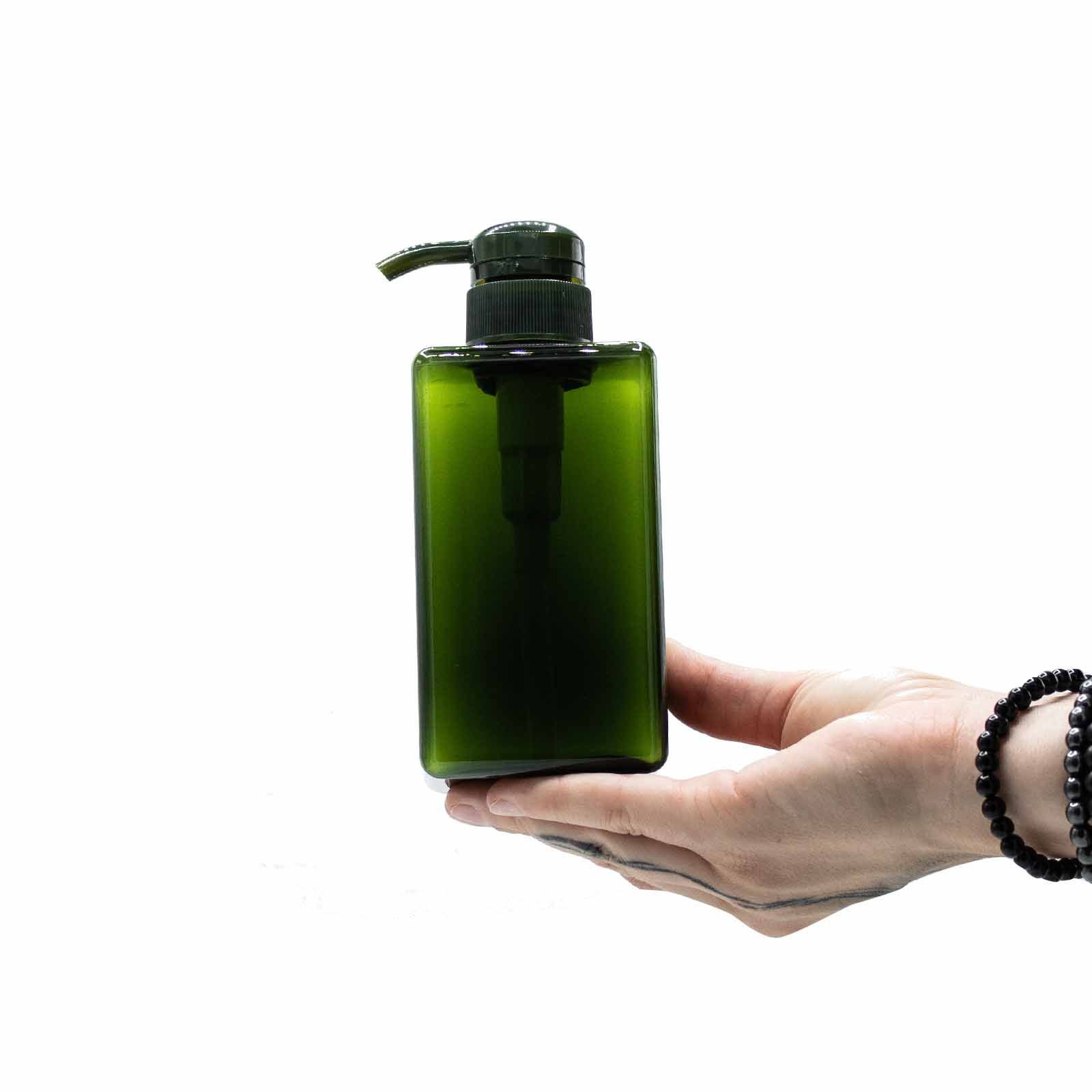 Reusable Dispenser Bottle – 450ml | www.artisan-gifts.co.uk 5 Reusable Dispenser Bottle – 450ml | www.artisan-gifts.co.uk 4