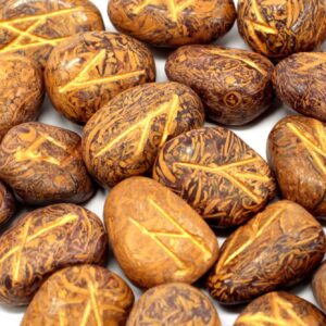 Runes Stone Set in Pouch – Snake Jasper | www.artisan-gifts.co.uk 1