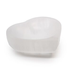Selenite Heart Bowl – 10cm | www.artisan-gifts.co.uk 1
