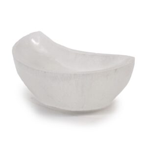 Selenite Moon Bowl – 10cm | www.artisan-gifts.co.uk 1