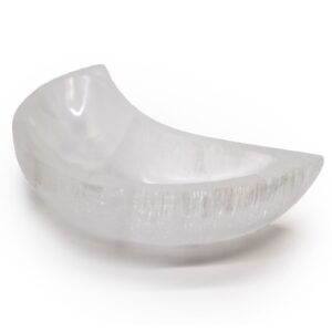 Selenite Moon Bowl – 15cm | www.artisan-gifts.co.uk 1