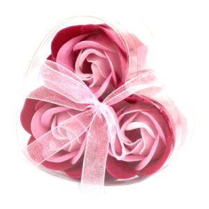 Set of 3 Soap Flower Heart Box – Pink Roses | www.artisan-gifts.co.uk 1