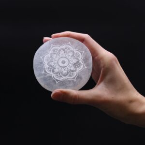 Small Charging Plate 8cm – Mandala Design | www.artisan-gifts.co.uk 1